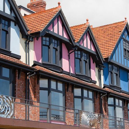 Hotel Restaurant James Sommerin Penarth Exterior foto